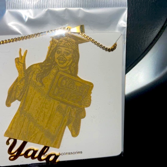 Selling custom necklaces - Picture 1 of 9